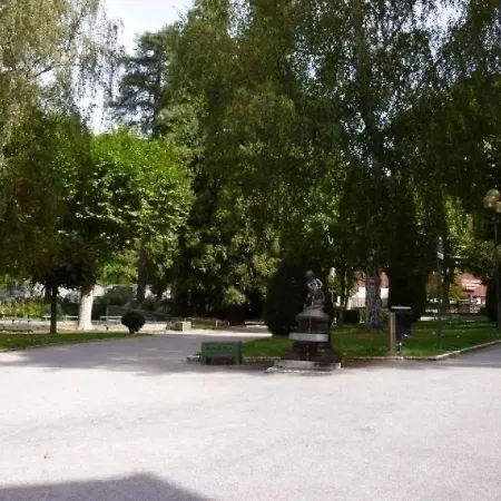 Bellevue N°1 - *